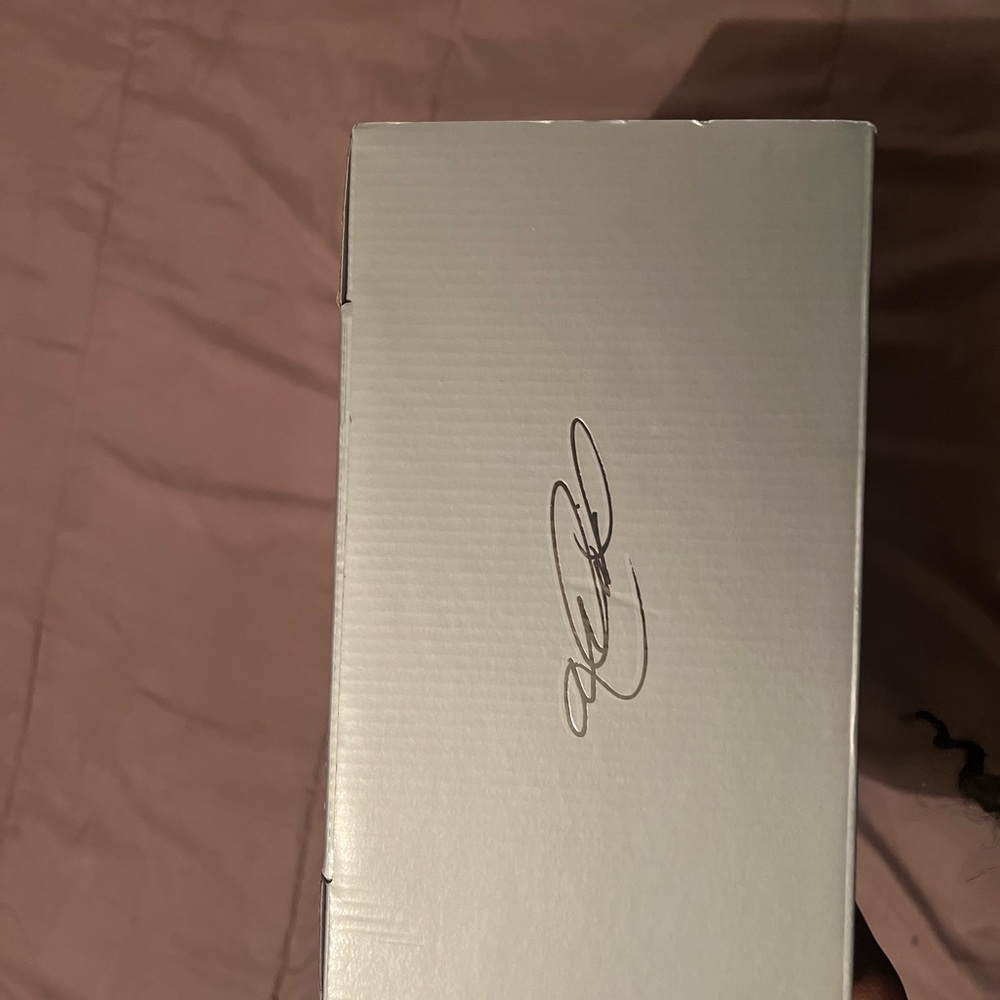 Brand new Lebron  James XX shoes in excellent condition size 12 - Picture 10 of 13